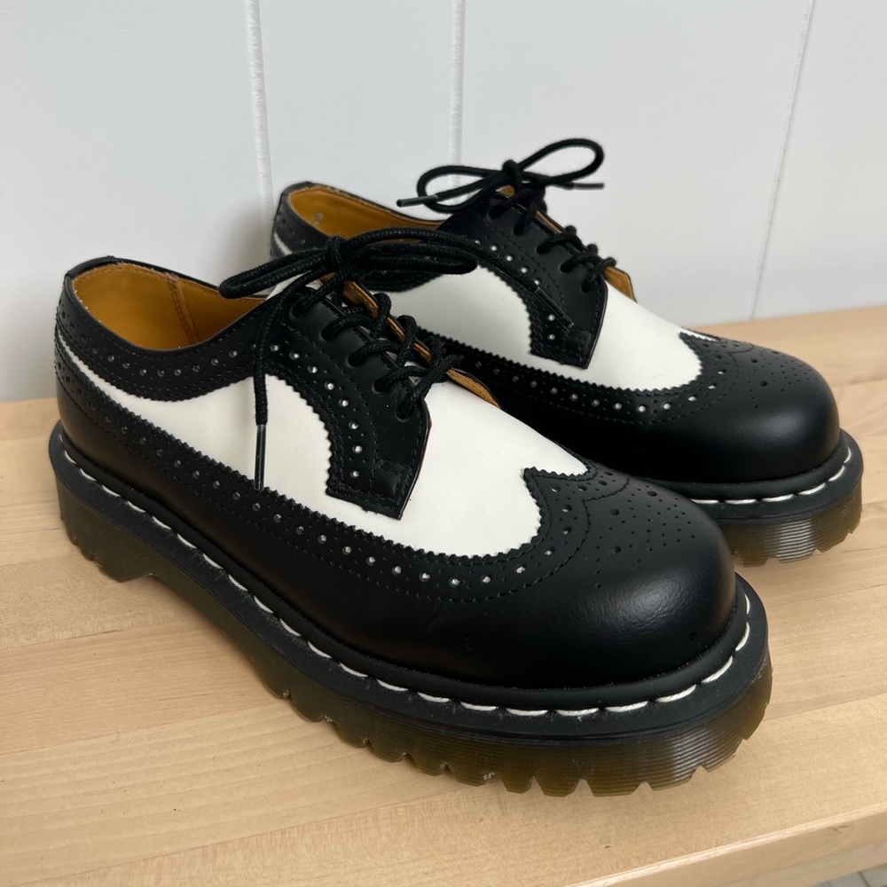 DR MARTEN | Bex Smooth Leather Brogue Shoes
